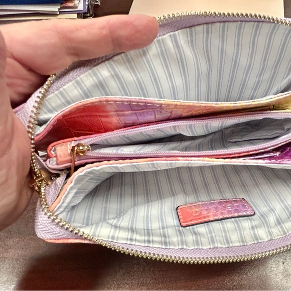 💐5/$25 Jen & Co Tie Dye Faux Alligator Crossbody Bag Wristlet NWT Rainbow Colors - Picture 5 of 14